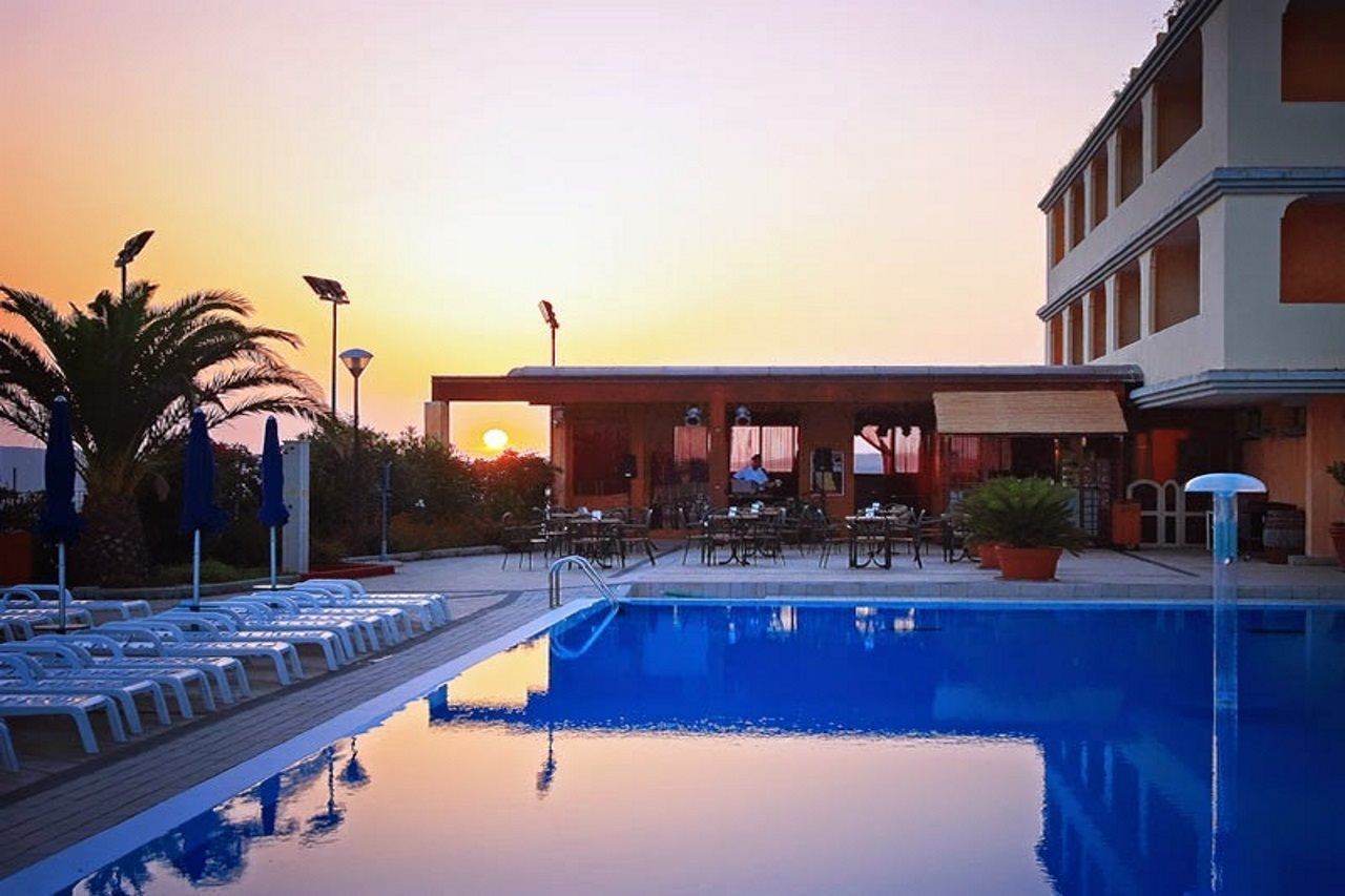 Borgo Saraceno Hotel-Residence Santa Teresa Gallura Exterior photo